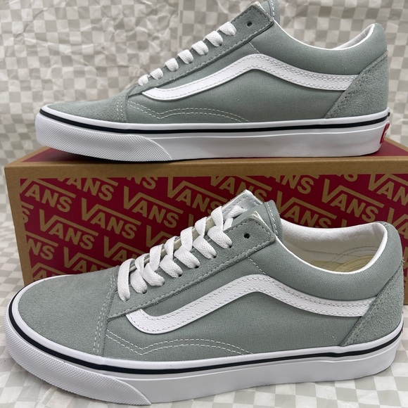 Vans Shoes - Vans WMNS Old Skool
Color Theory Pure Grey
VN000CR5EPO Sneakers